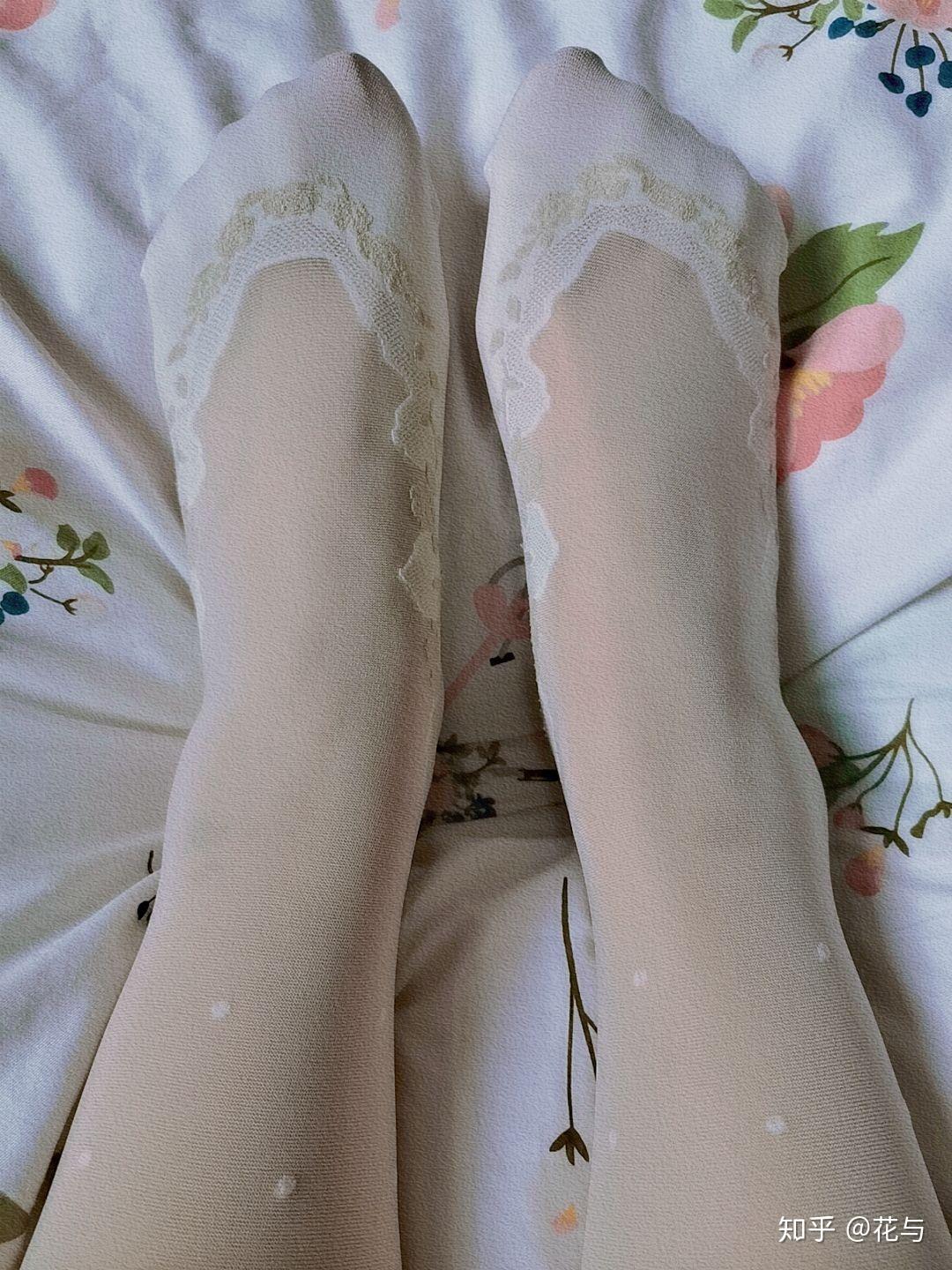 你见过最可爱的女生白袜子是怎么样的? - 知乎