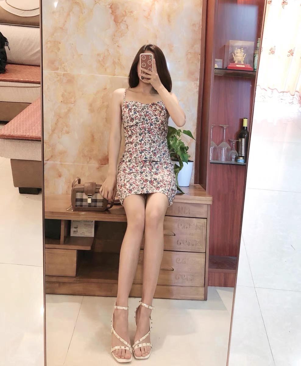 女生光脚穿高跟鞋性感吗? - 知乎