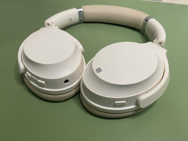 头戴式耳机推荐,西伯利亚羽dm01ba头戴式蓝牙无线耳机测评,佩戴舒适的