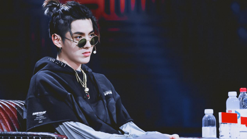 从"电鳗"到"凡哥",吴亦凡用了三年的时间