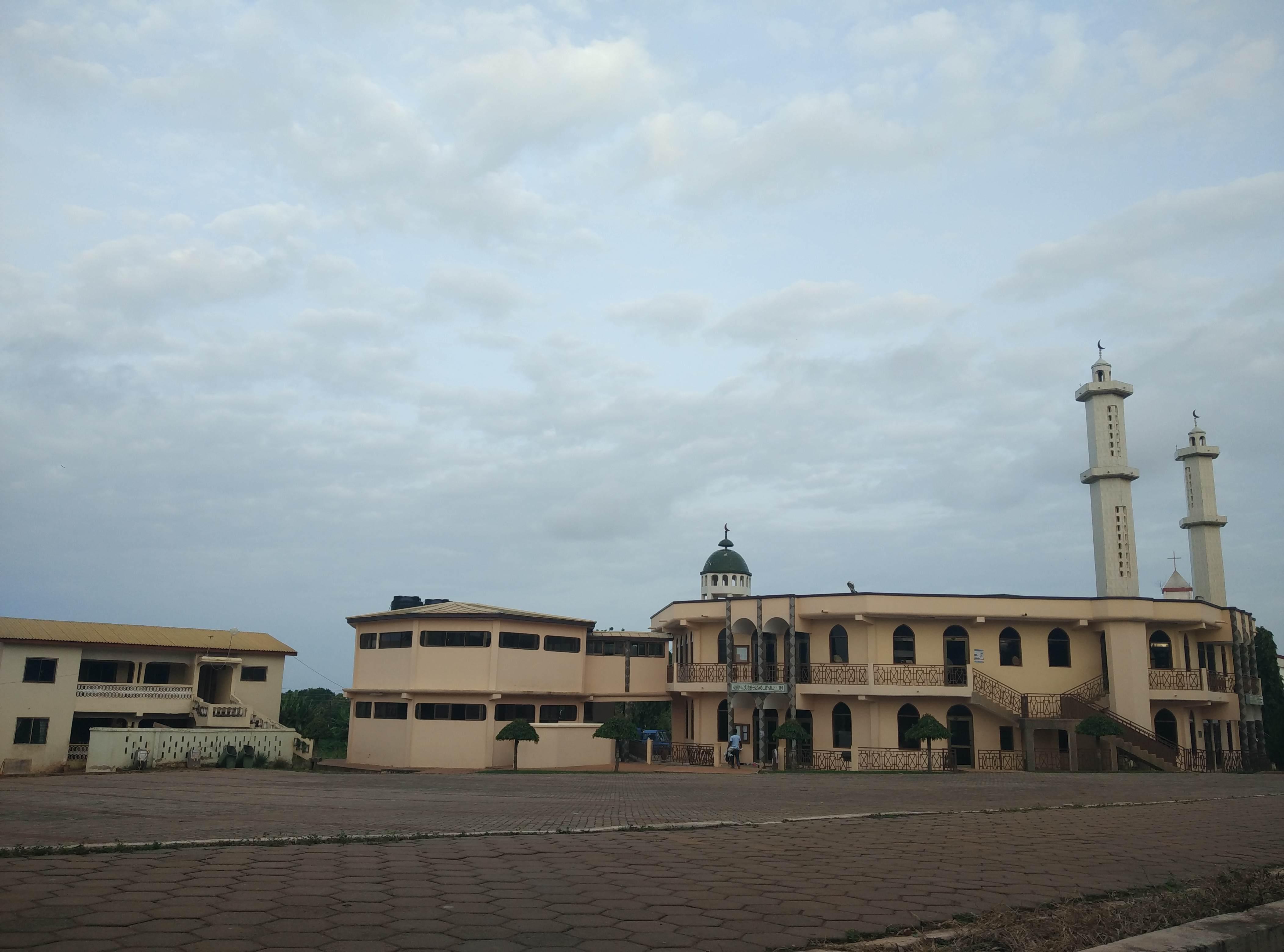 【求助】外派去非洲加纳工作安全吗?需要准备