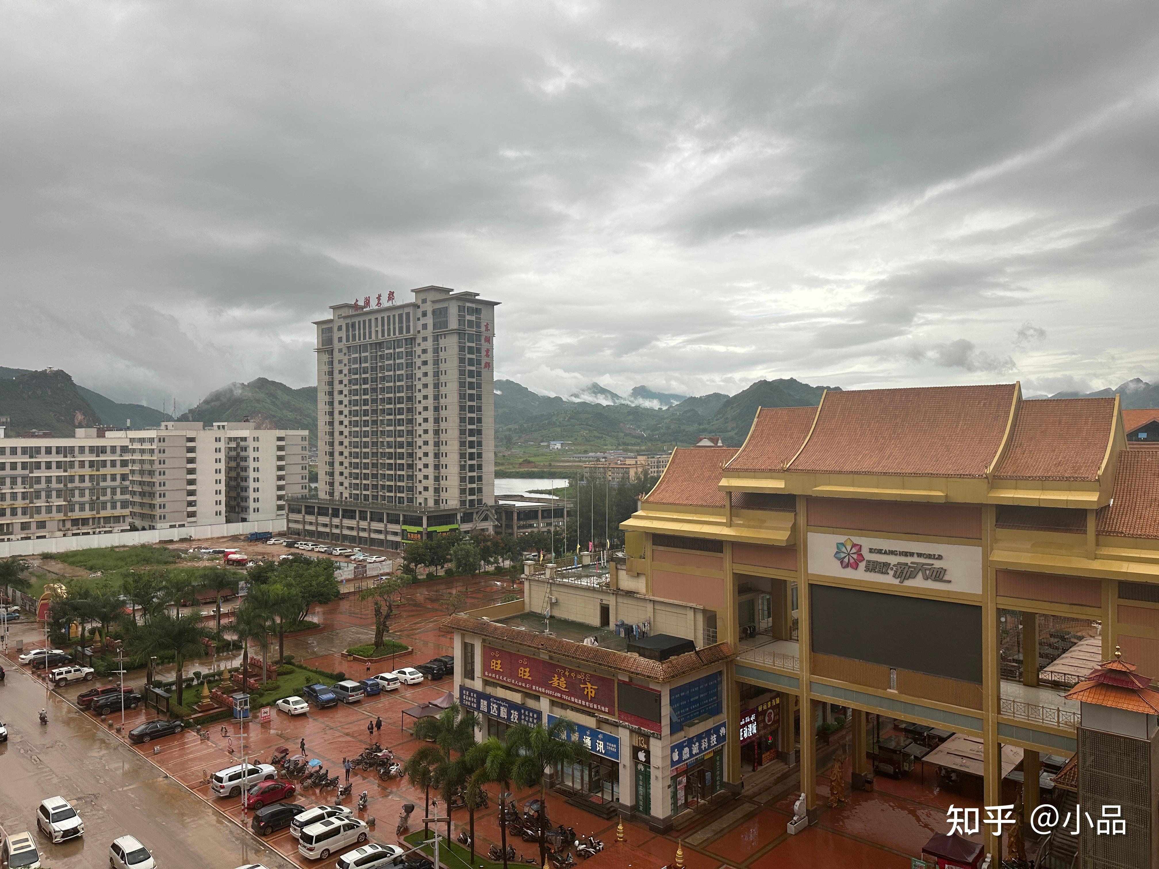 战后的缅甸果敢老街当大公鸡宝占领了大马路