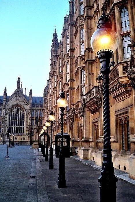 小伦敦吃喝玩乐攻略和你体会小城的一切美好