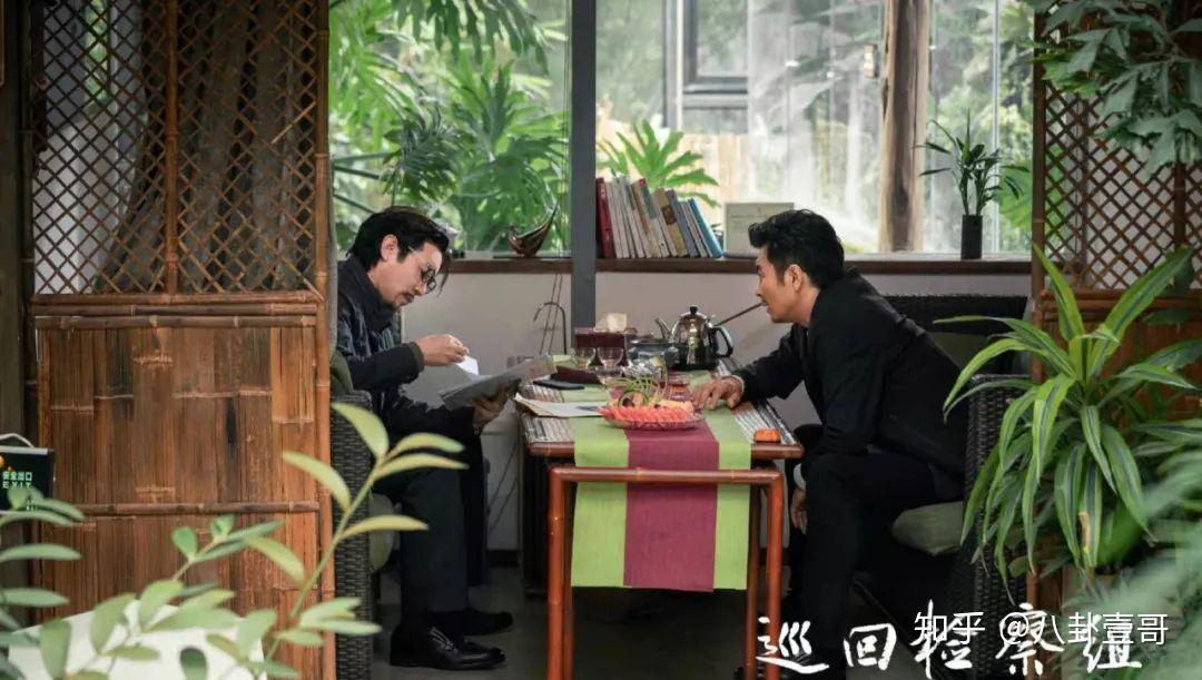要说这段时间哪部电视剧最火,那绝对是央视的《装台》!