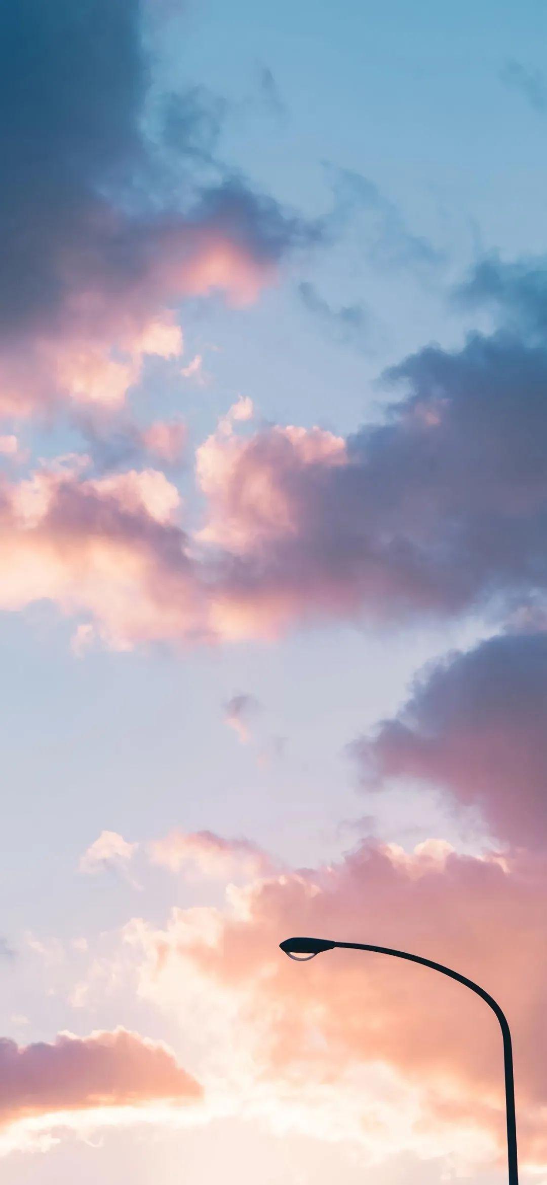 有没有关于天空主题的好看手机壁纸