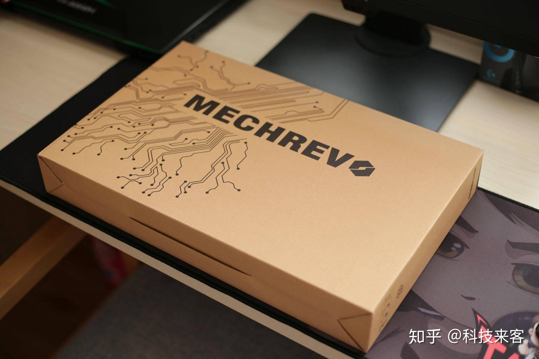 一番对比后终剁手3999元水桶型笔记本电脑机械革命s1pro评测