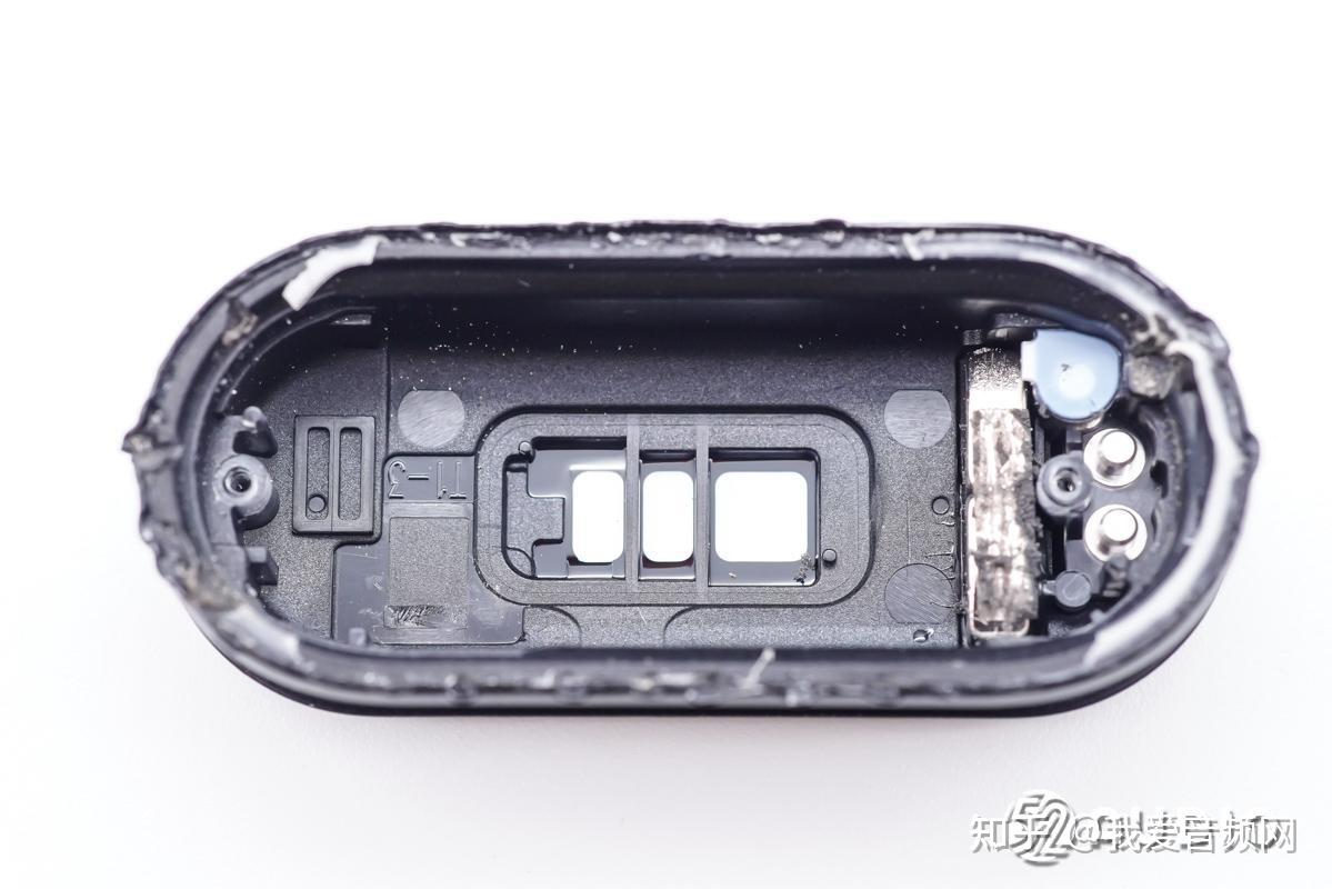 小米手环7拆解,升级192×490分辨率,观感细腻流畅,新增息屏显示  第27张 小米手环7拆解,升级192×490分辨率,观感细腻流畅,新增息屏显示  第27张