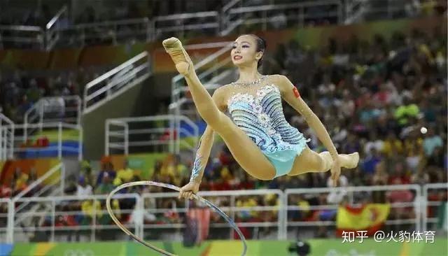 那些明明能混娱乐圈却偏偏要混体育圈的高颜值运动员