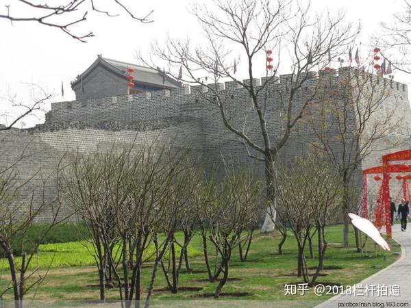 北京:春意盎然的“明城墙遗址公园” - 知乎