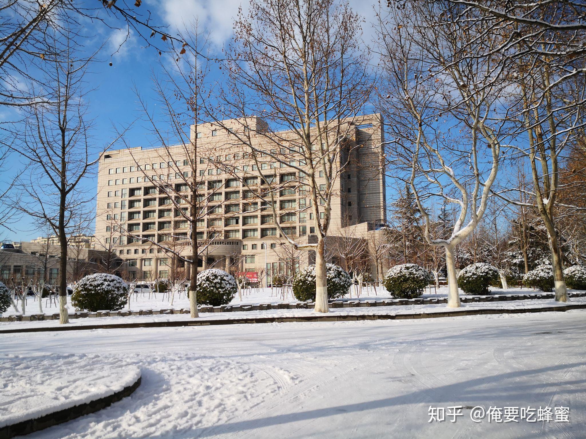 东财校园东北财经大学