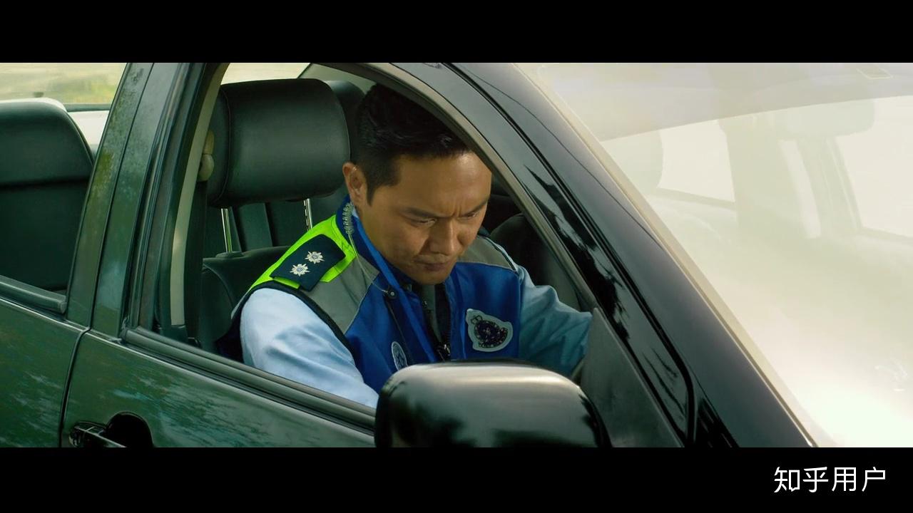 怎样评价《泄密者》这部电影?