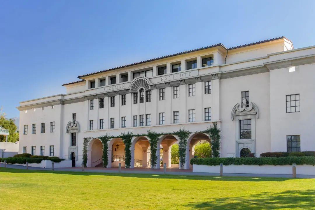 总体上讲,caltech对于中国大陆孩纸的录取难度木有mit那么高,因为cal