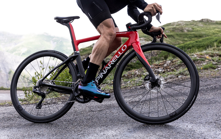 2023户外攻略335观点2023年pinarello公路车系列全阵容骑行指南200