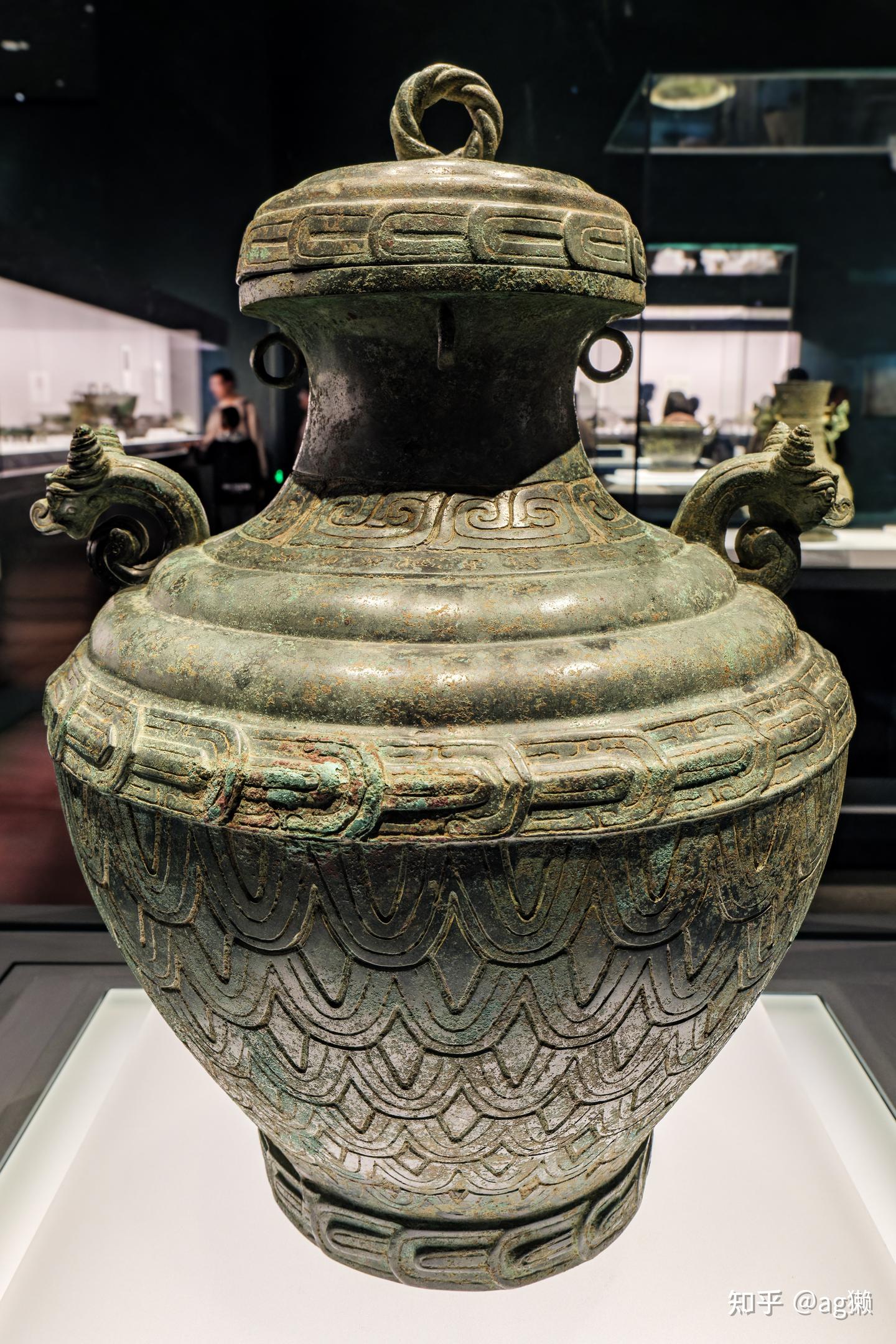春秋時代の楚の墓地を発見 青銅製の礼器が大量出土＝中国湖北