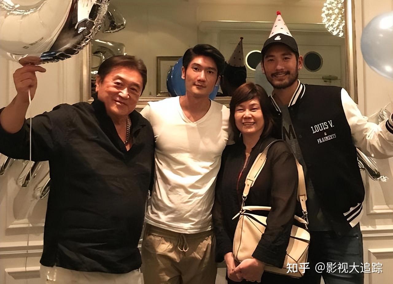 高以翔离世四年,74岁父亲也去了,父子俩祭日只差一天让人泪目 - 知乎