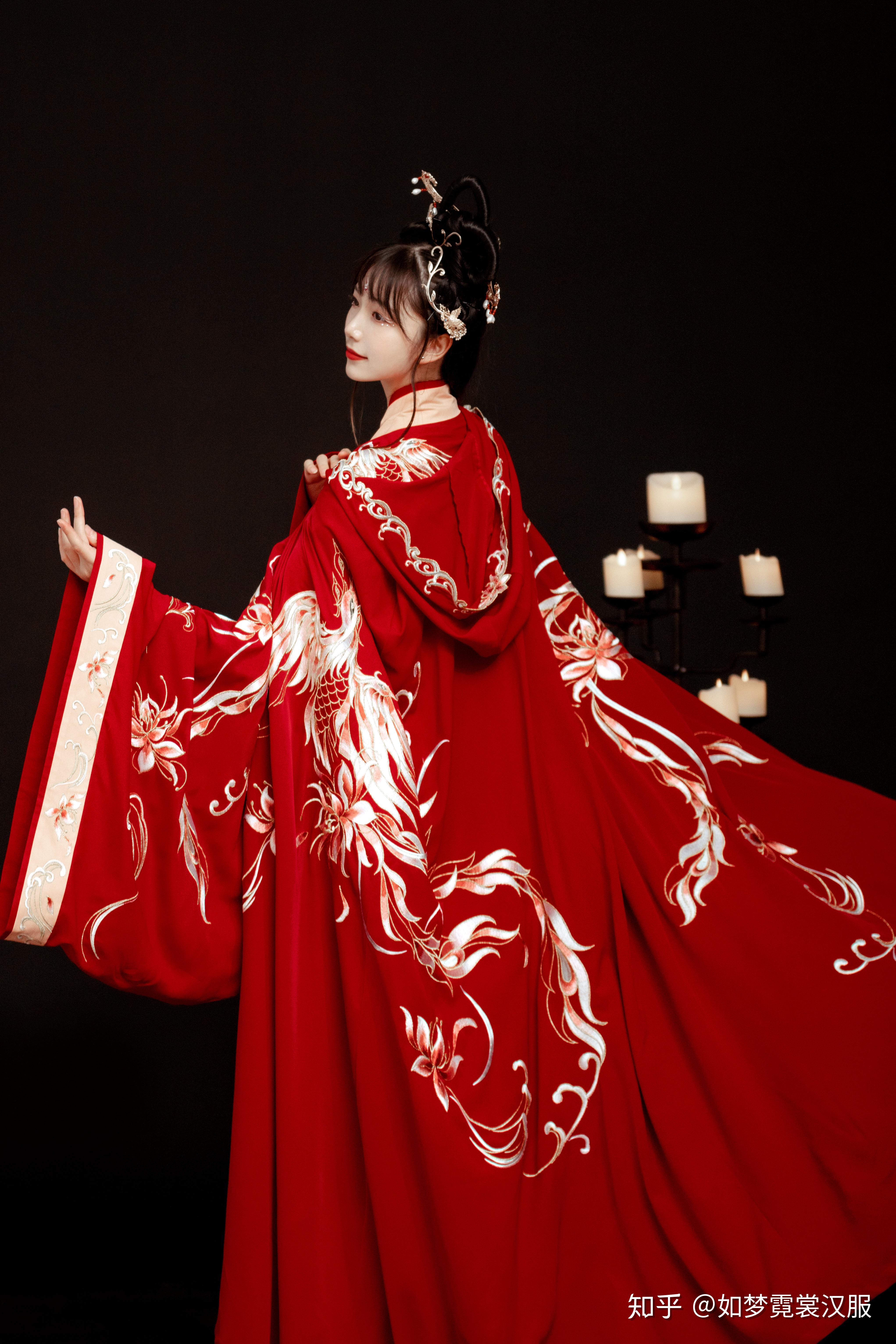 神都联名款凤凰涅盘浴火重生