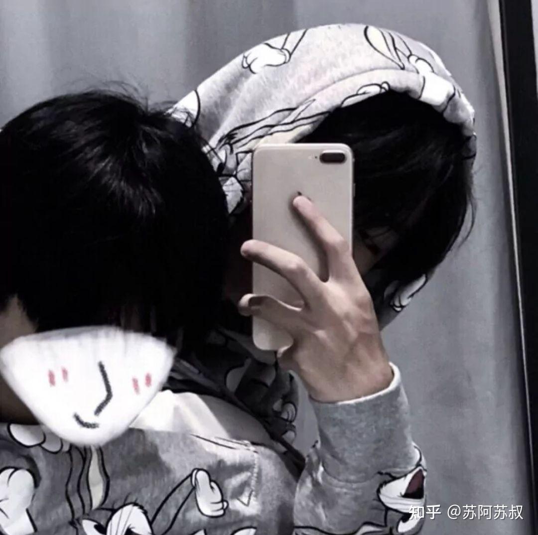 有哪些适合两个男孩子的情头