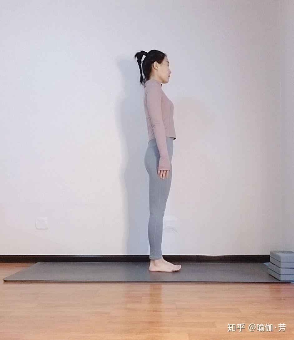 瑜伽体式精讲100讲初级瑜伽体式第25式悬挂式