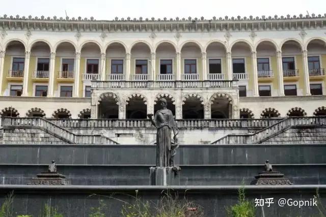 苏联疗养院工作人员会去哪里疗养?
