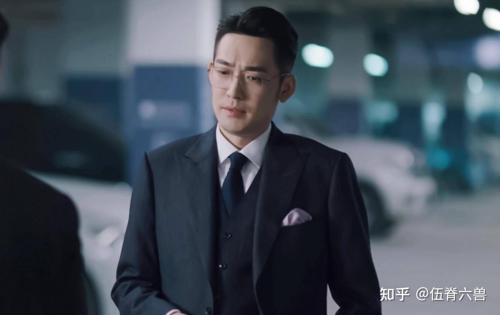 《紧急公关》的"方励",曾是马伊琍前男友,戏里与黄晓明成宿敌