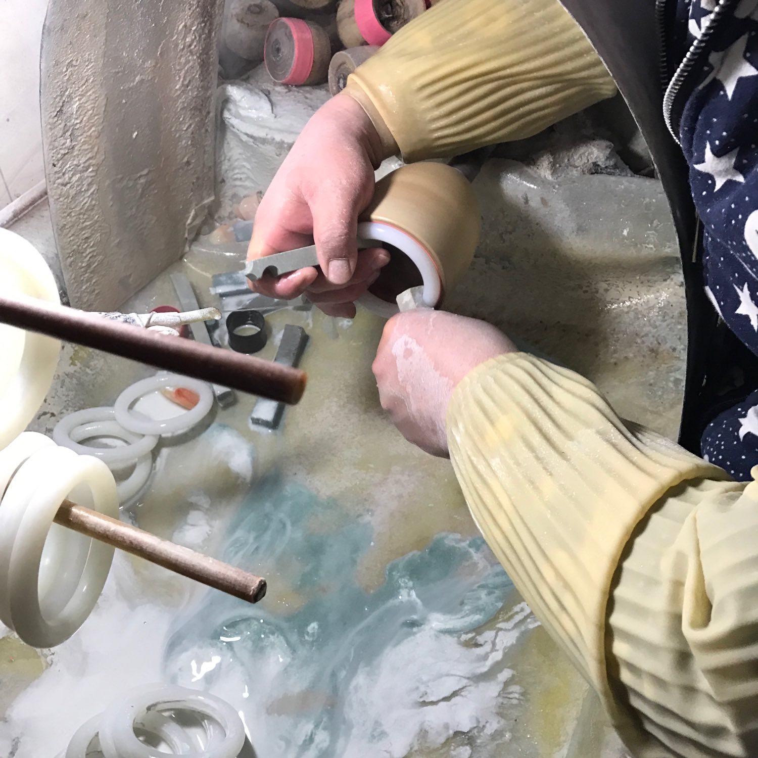 论玉器加工的最后一道工序——打磨抛光 - 知乎