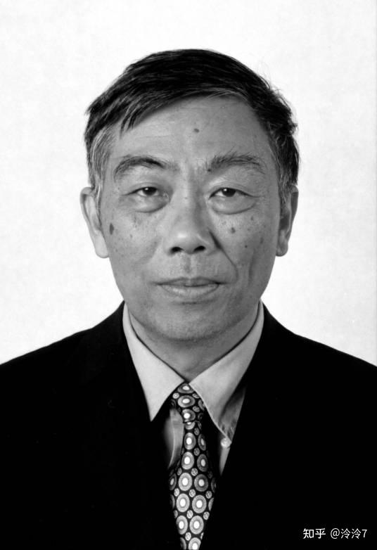 丁伟岳院士(1997年当选)