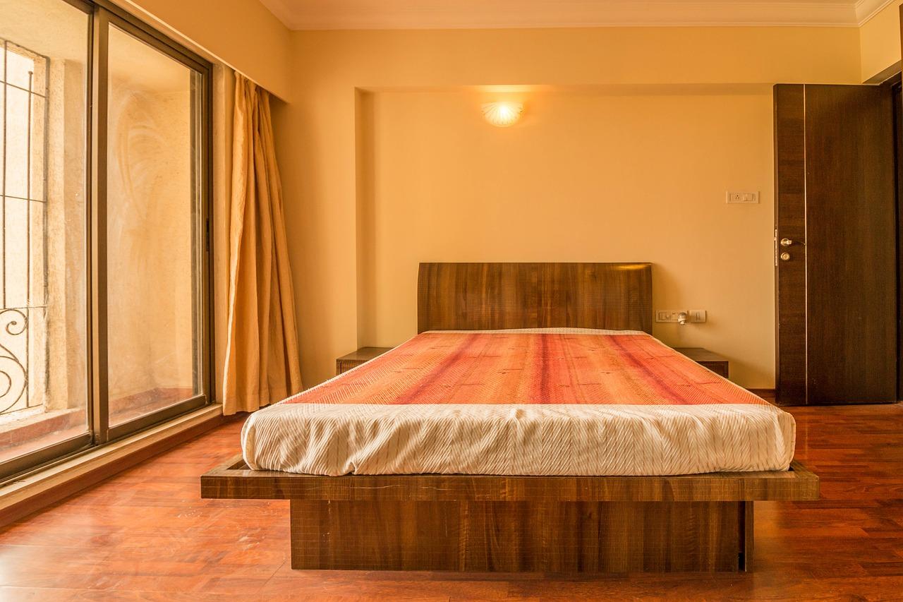 3. 突出优势抢眼球