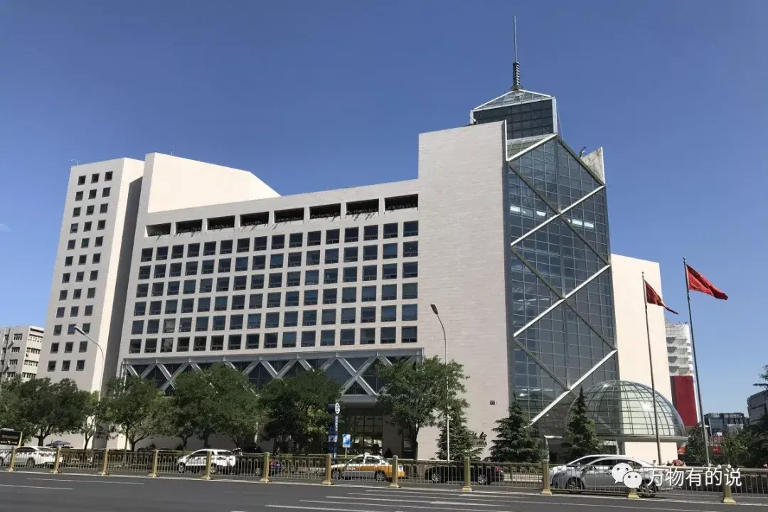 中国银行大厦西单大悦城西单商业主打青春时尚元素,被称为年轻人的