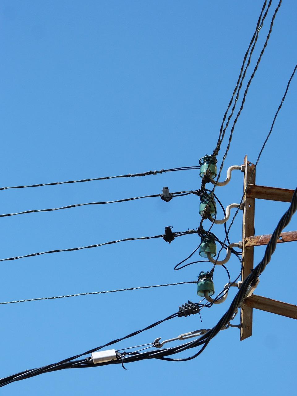 带铠电缆怎么接地