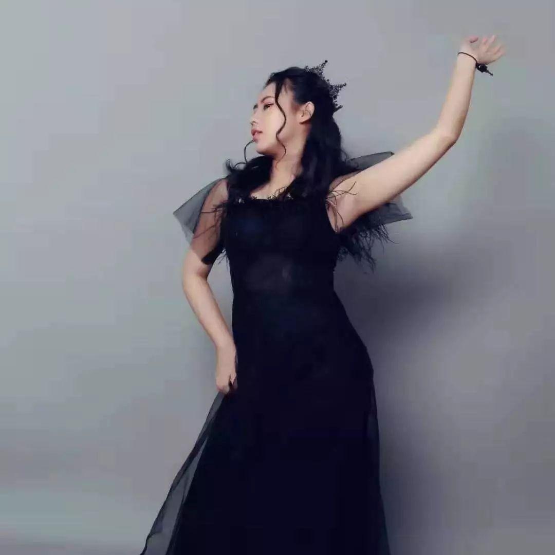 钟子晴"2019年"被广东技术师范学院师范系录取(本科)唐嘉琦"2019年"被