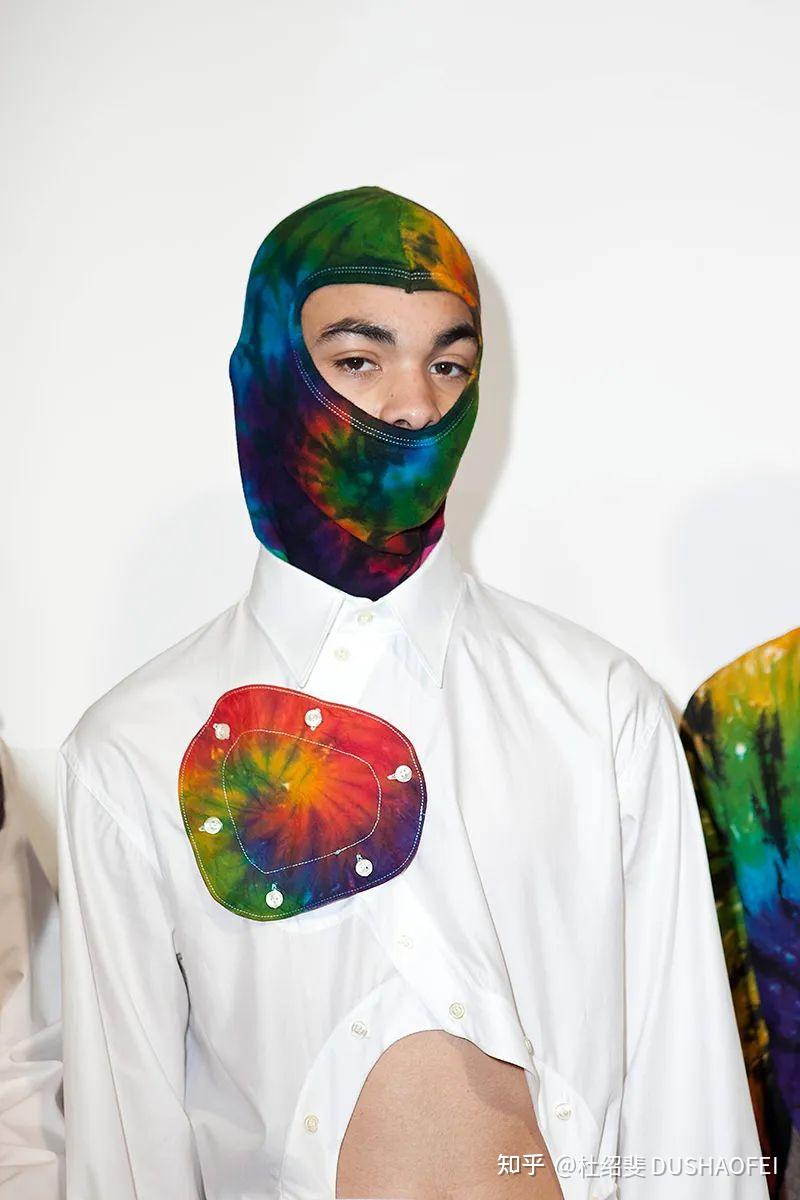 从战争到tiktokbalaclava如何逆袭成为年轻人爆款