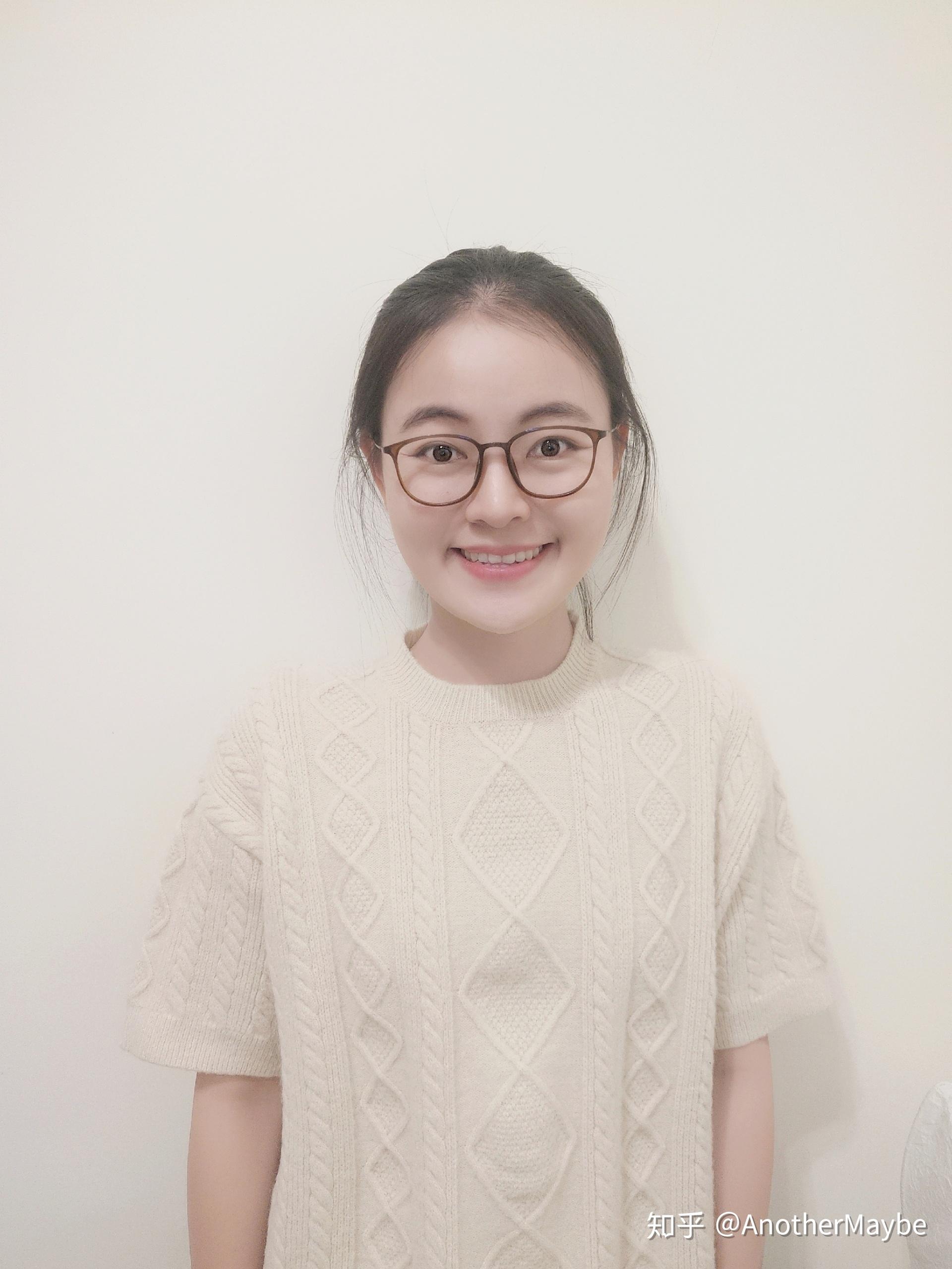 如何选择适合自己的近视眼睛 v2-bf476d498512d4dd53d448d72491a910_r.jpg