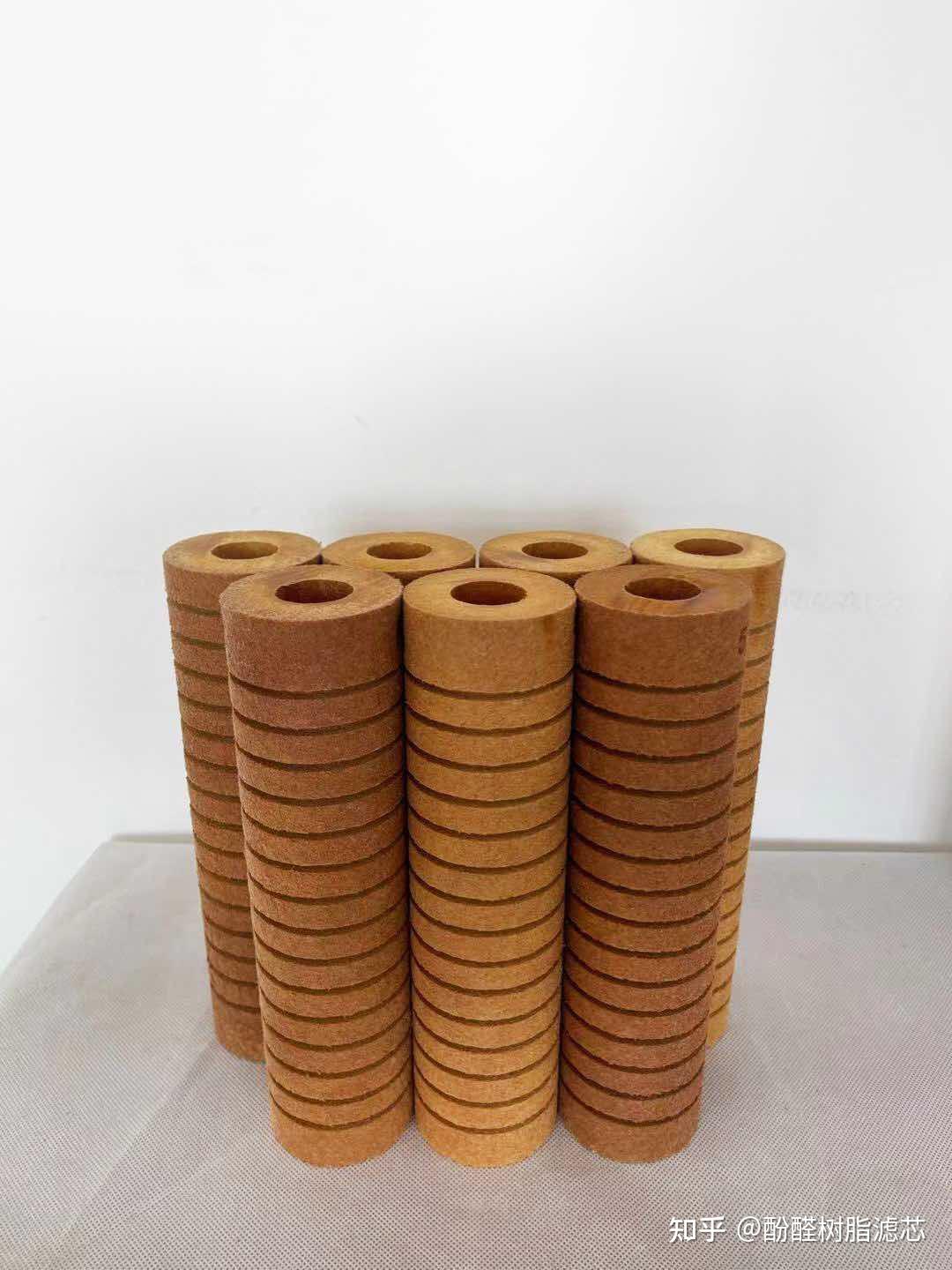 良好的机械强度,精确的过滤孔隙,相比过滤袋,pp过滤芯,酚醛树脂滤芯通