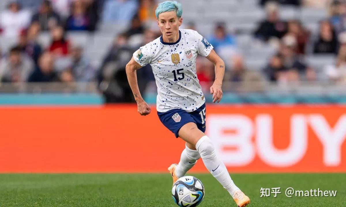 圣地亚哥波浪队前锋亚历克斯·摩根是美国女子足球联盟的明星,与美国