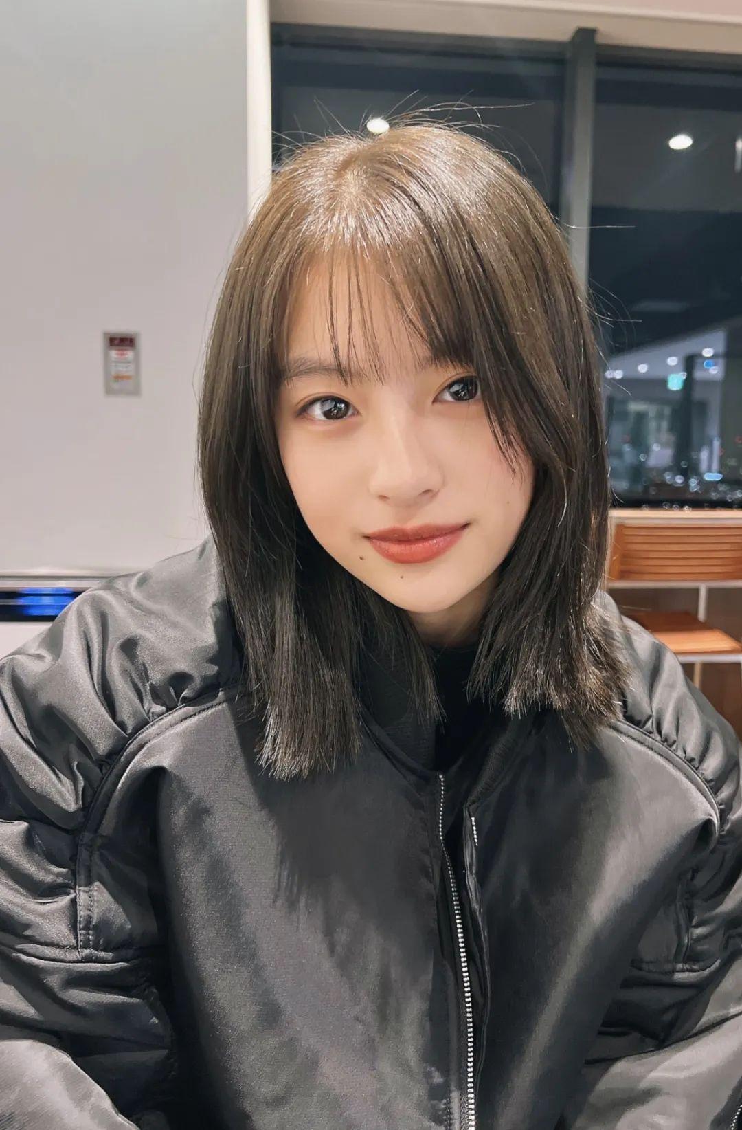 日本00后模特出口夏希完美脸蛋无瑕皮肤优雅气质生于中国