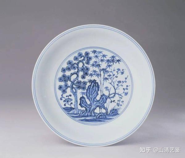中国 大明宣徳年製 青花 松竹梅文盤 飾皿 C R3549B - 陶芸