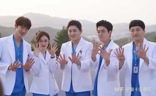 5开播时间:2020年3月12日"请回答"系列导演申源浩执导的 "机智"系列第