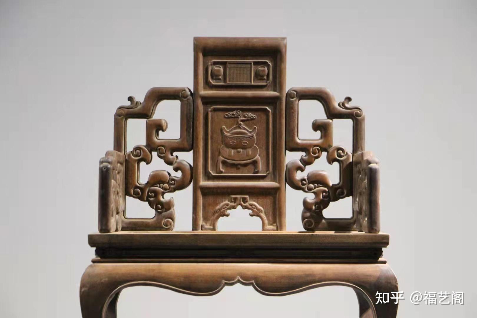 官器弯腿宝座一对精工细做磅礴大气可赏可藏源头货此椅应出自高官显贵