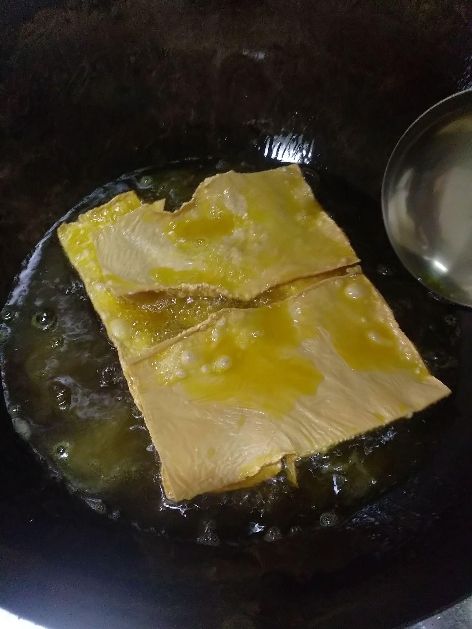 油淋干豆皮 v2-c001bcbb0a54e3641eab03336abac0bc_r.jpg