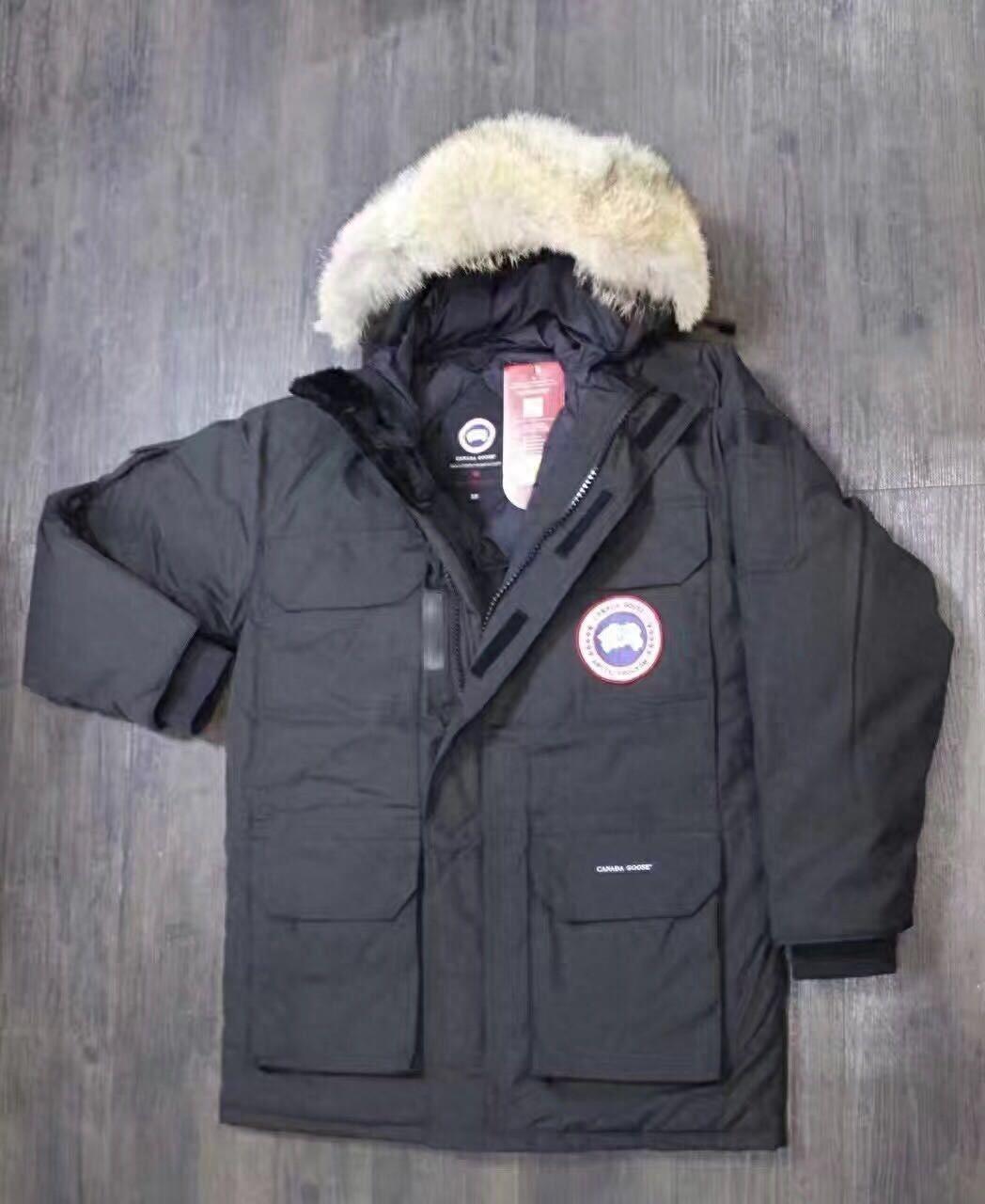 900刀一件的加拿大鹅,和农贸市场上50块钱一件的羽绒服有什么区别?