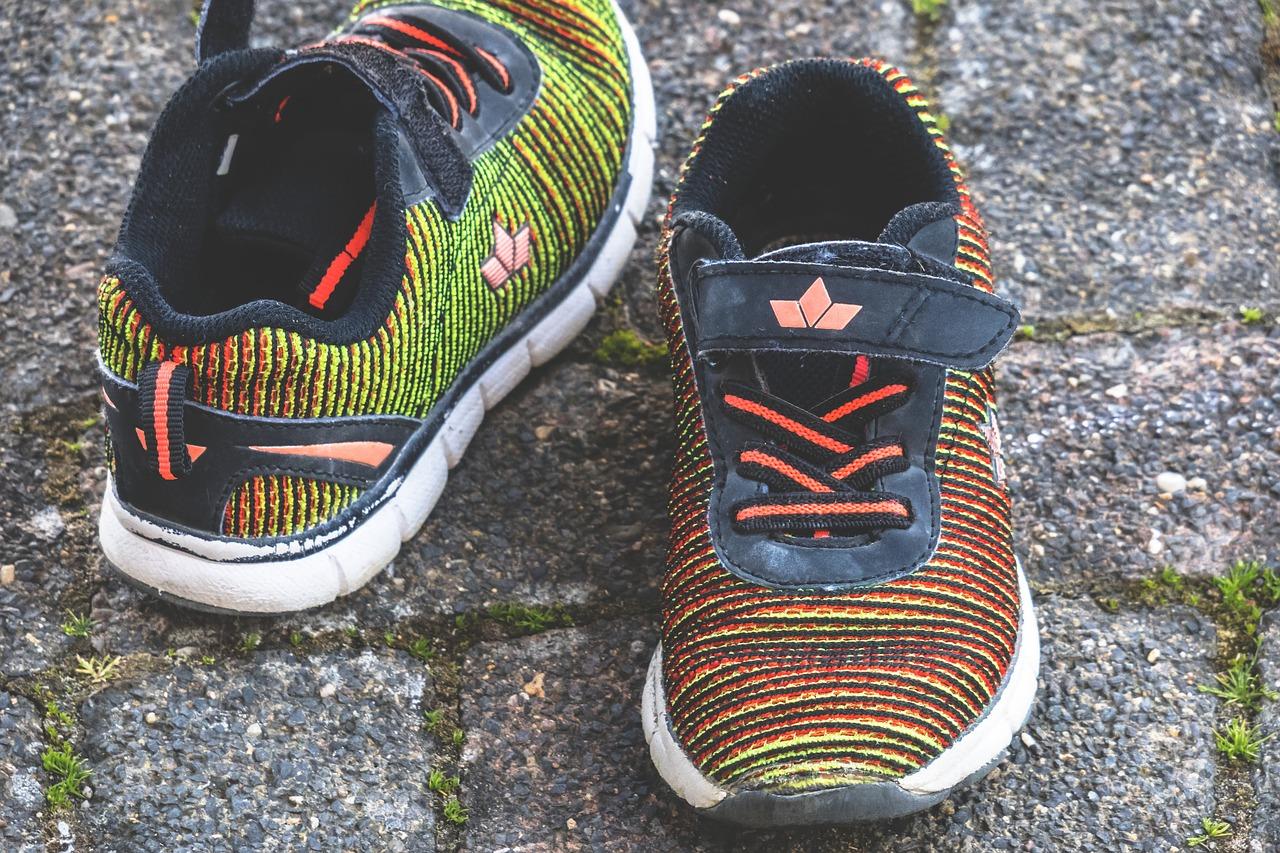 4. 轻便易穿款式