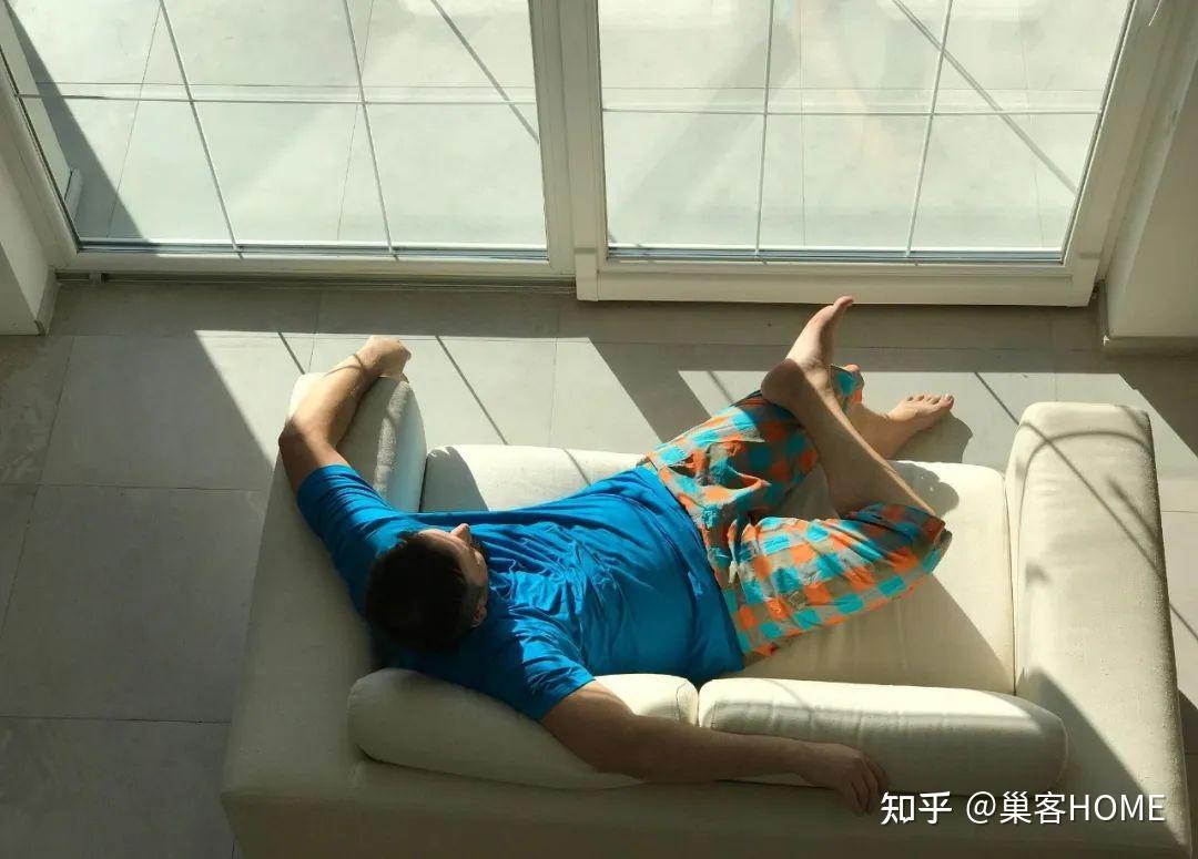 存100万一年利息多少？银行存款有100万，到底能不能躺平？ - 知乎