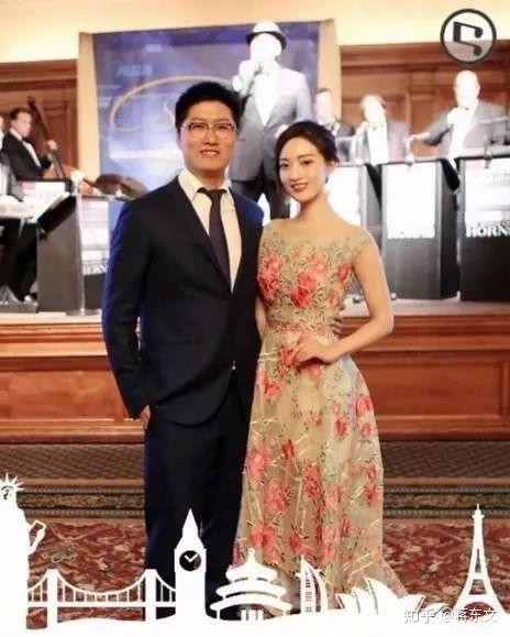 67一场由上海首富郭广昌,王津元夫妇作主婚人,张信哲献唱的奢华婚礼