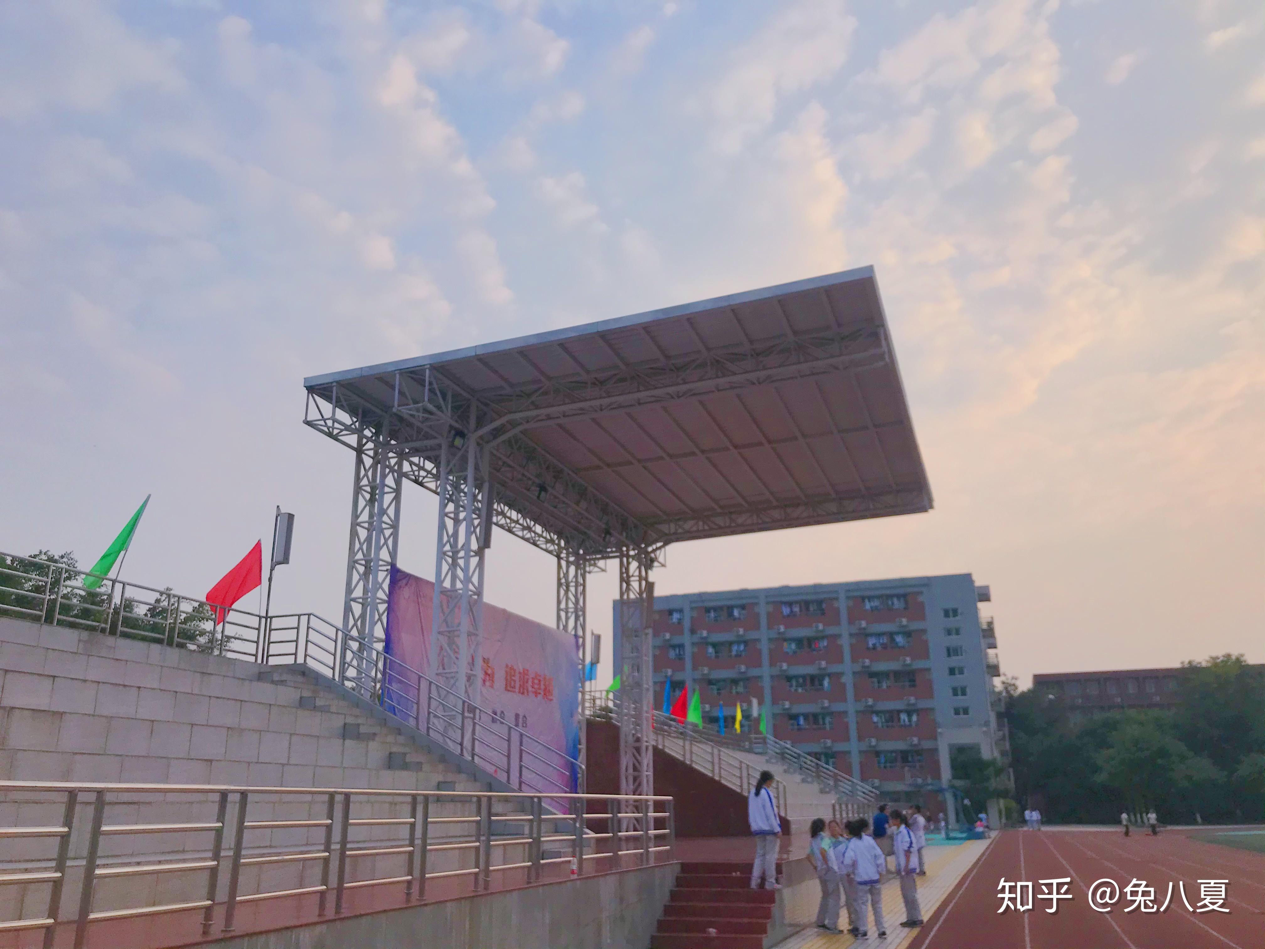 在电子科大实验中学就读是怎样的体验? - 知乎