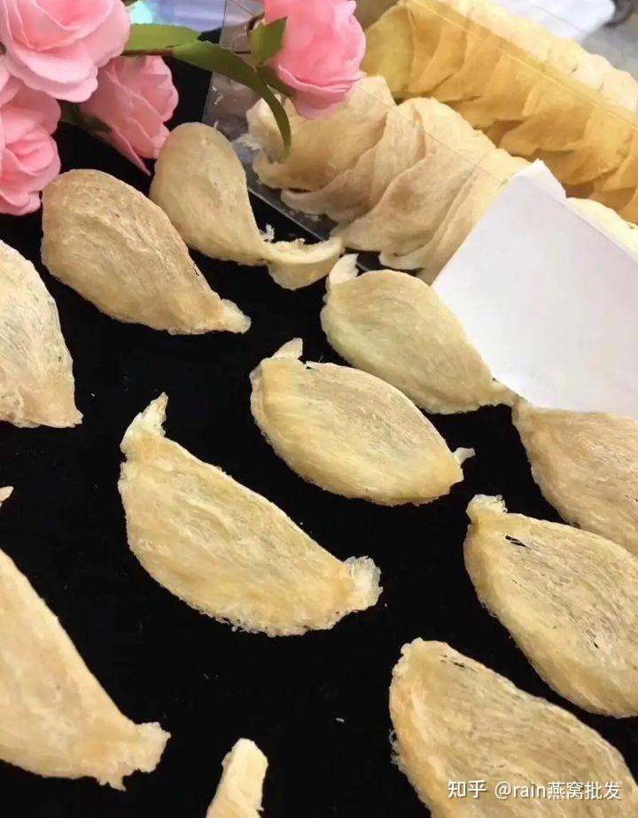 燕窝按颜色分：白燕、黄燕和血燕 - 知乎