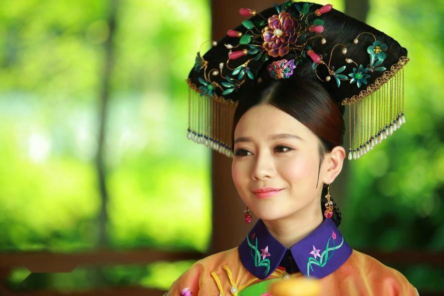 1727年七月,弘历和富察氏成婚.