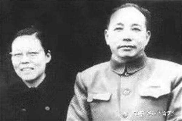 1955年全军大授衔时,他原本要被授予上将军衔,为何最后成了中将? - 知乎