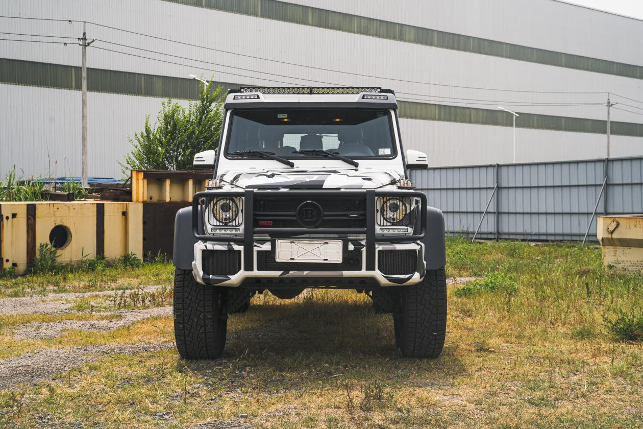 如果说奔驰g级是越野车中的王者,那把本期这台博速(巴博斯)g700 4x4