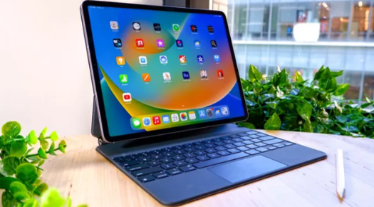 ipad pro 2024信息收集:m4 oled 显示屏 横向前置摄像