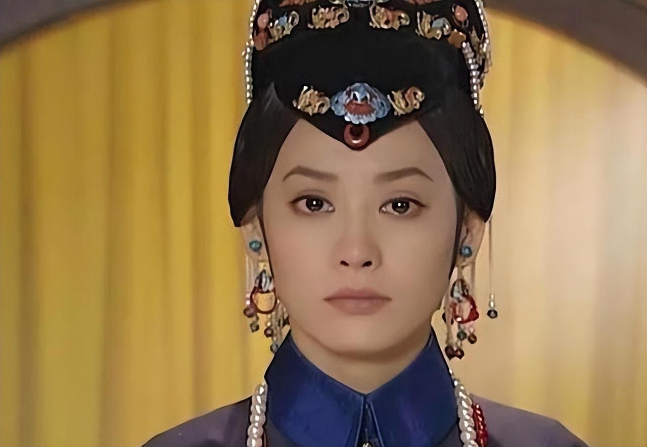 康熙皇帝的母亲是汉人还是满人?